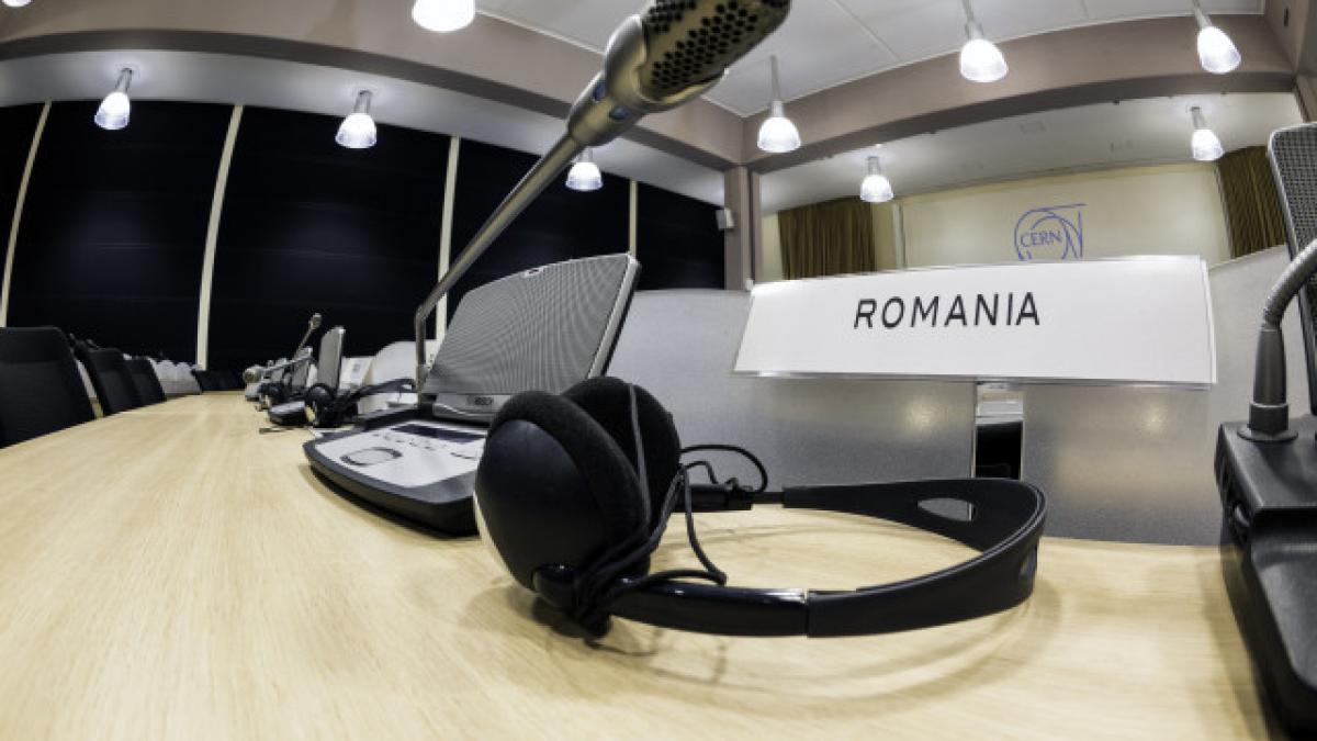 romania a devenit membru cern