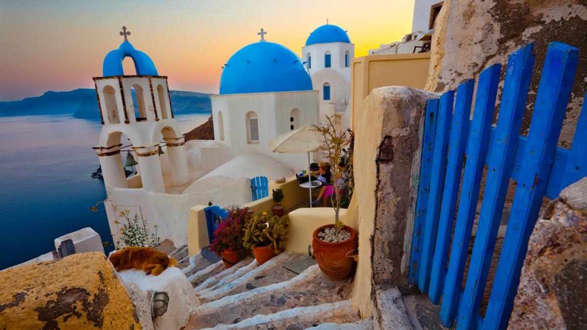 santorini cea mai colorata insula greceasca