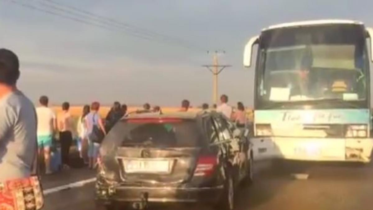carambol pe autostrada a2 traficul rutier este intens