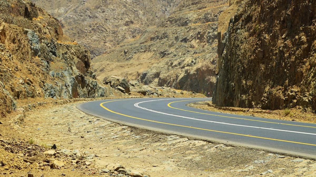 atac armat la un punct de trecere a frontierei din arabia saudita cinci graniceri au murit