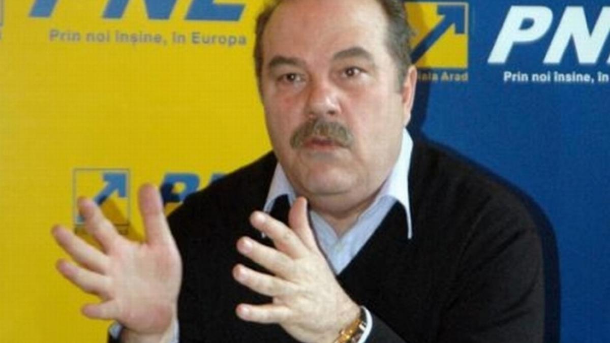 de ce a demisionat calimente din pnl a fost picatura care a facut ca paharul sa se reverse