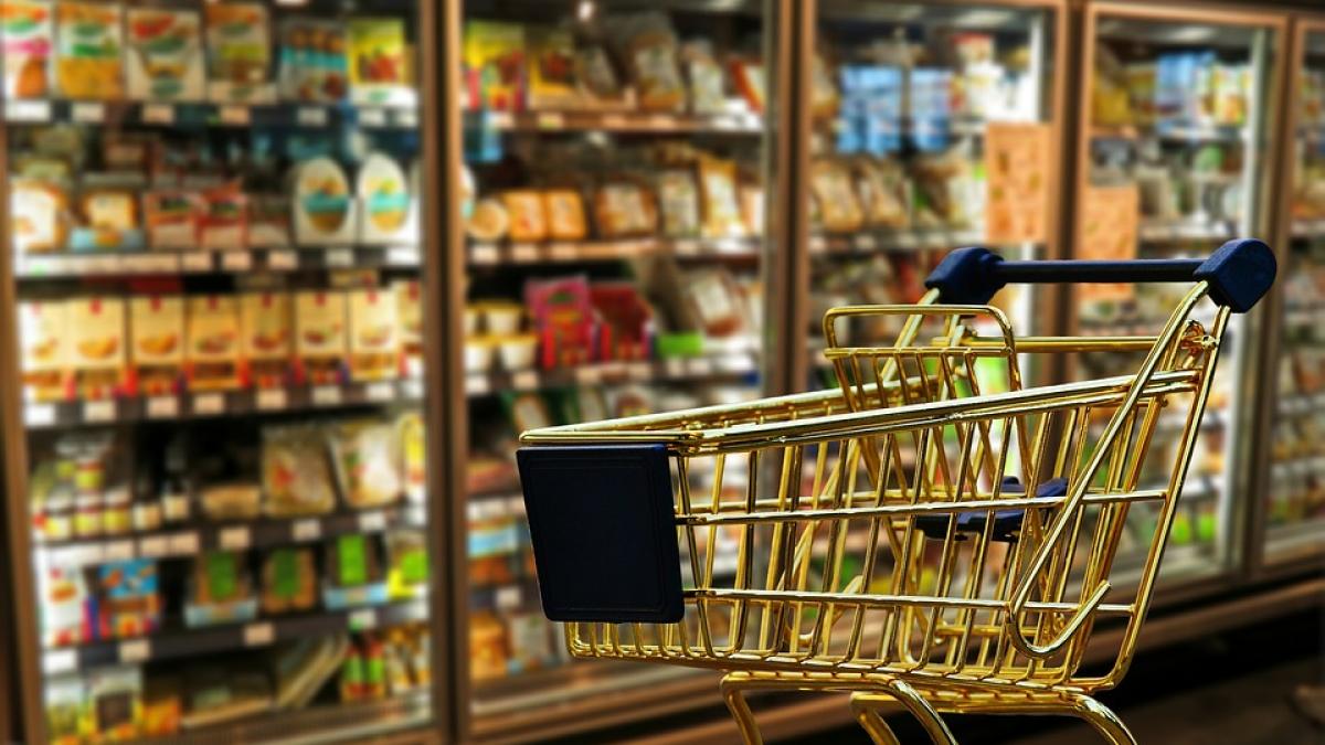 Construirea unui supermarket, respinsă la solicitarea Bisericii Ortodoxe