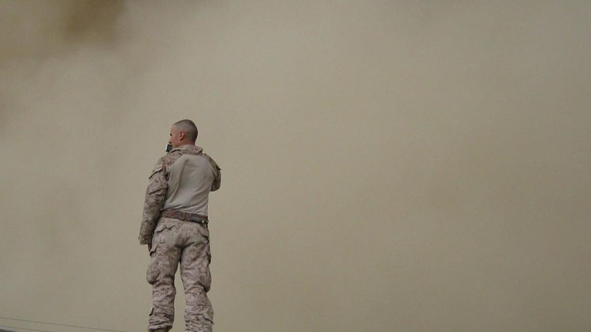 explozie intr o cazarma din ucraina trei oameni au murit inclusiv un emisar nato