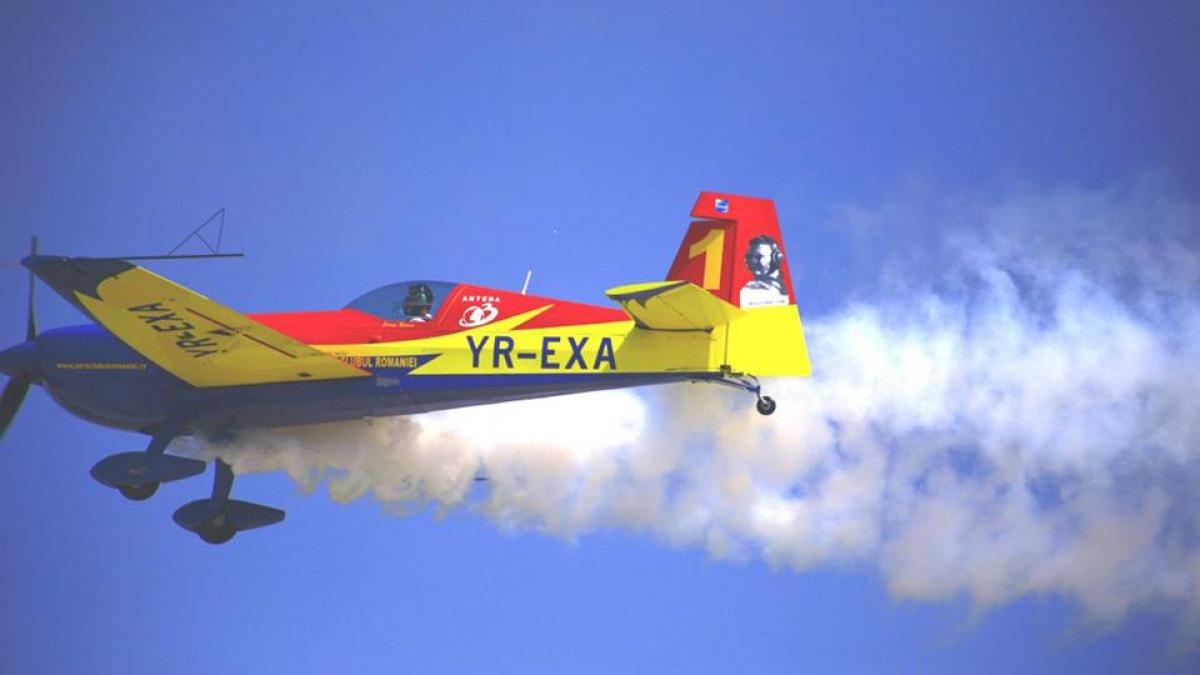 bias 2016 aripi de otel deasupra bucurestiului 100 de aeronave fac spectacol pe cerul capitalei