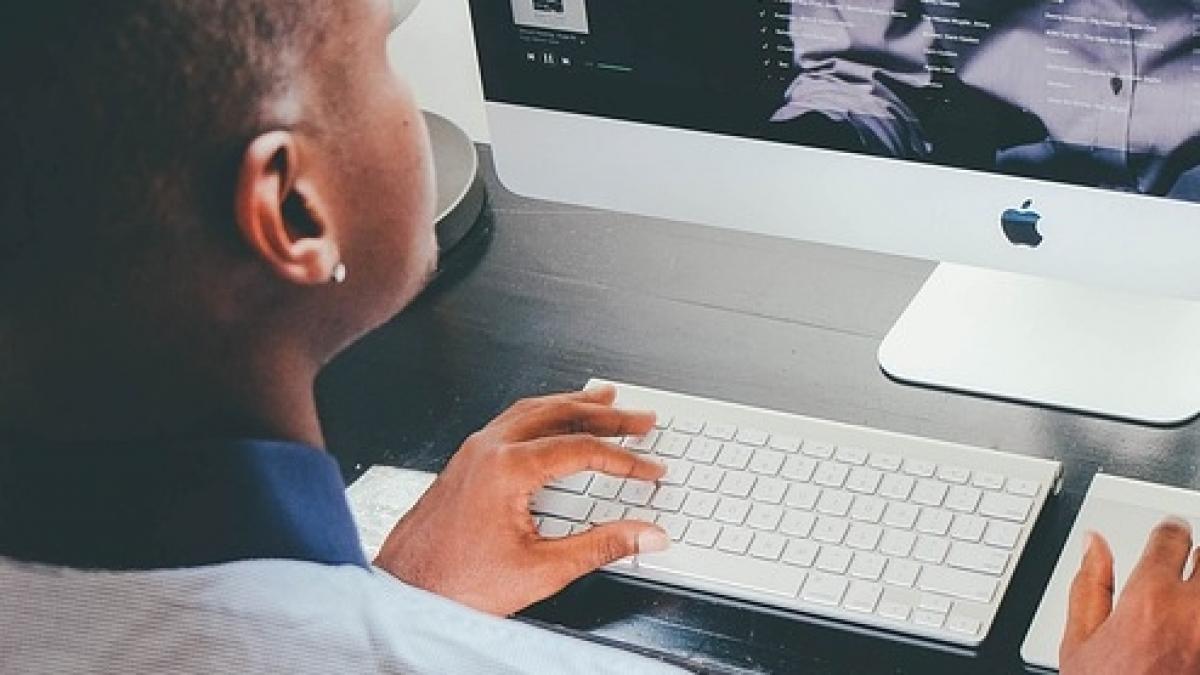 cum a reusit un nigerian sa pacaleasa pe internet zeci de romani una dintre victimele sale i a