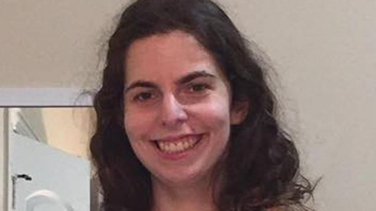 femeia asta a asteptat 18 ani sa isi cumpere primul sau costum de baie imaginile cu ea sunt