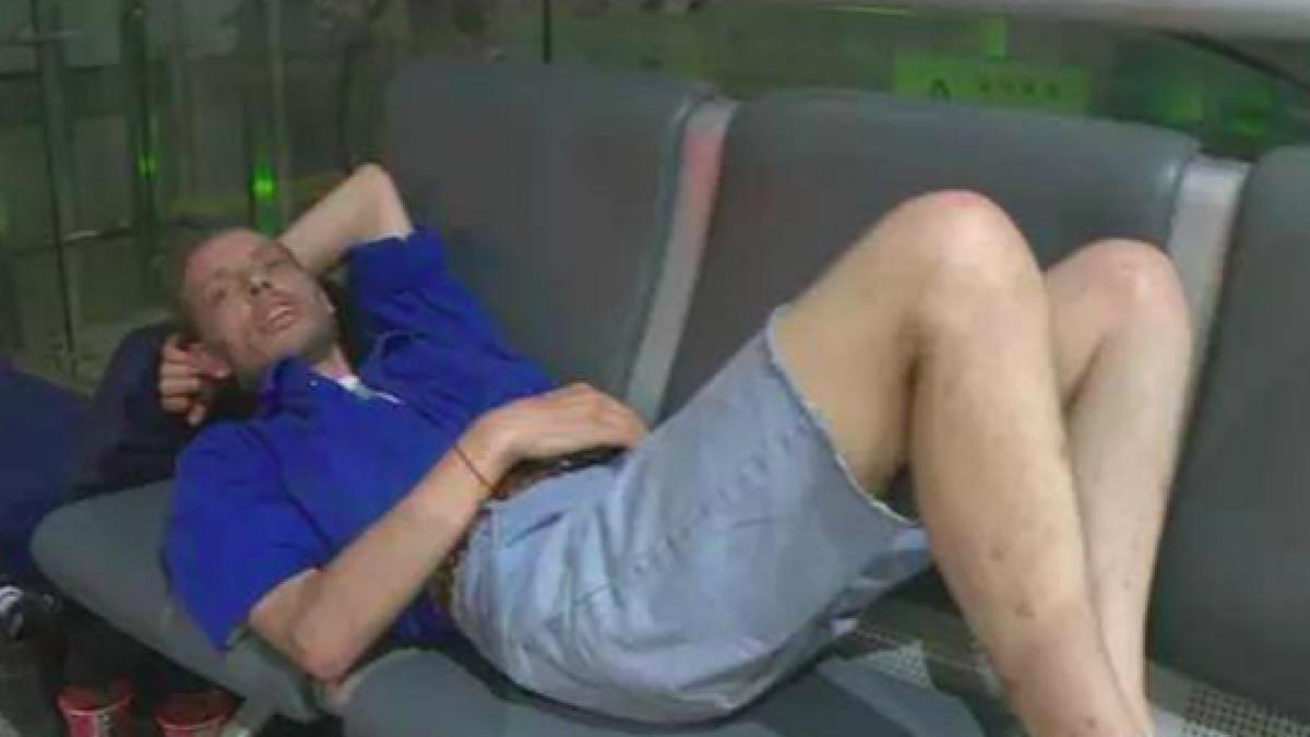 a zburat pana in china pentru a si cunoaste iubita virtuala a ramas cu ochii n soare si a ajuns la