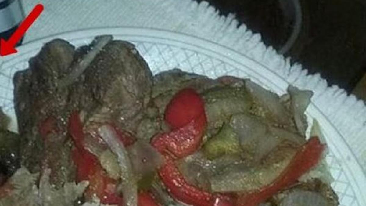 a vrut sa si faca prietenii gelosi dar a omis un detaliu socant ce au observat oamenii in imaginea