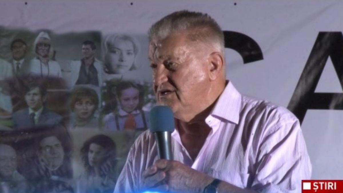 apel visan om dumnezeu teatru