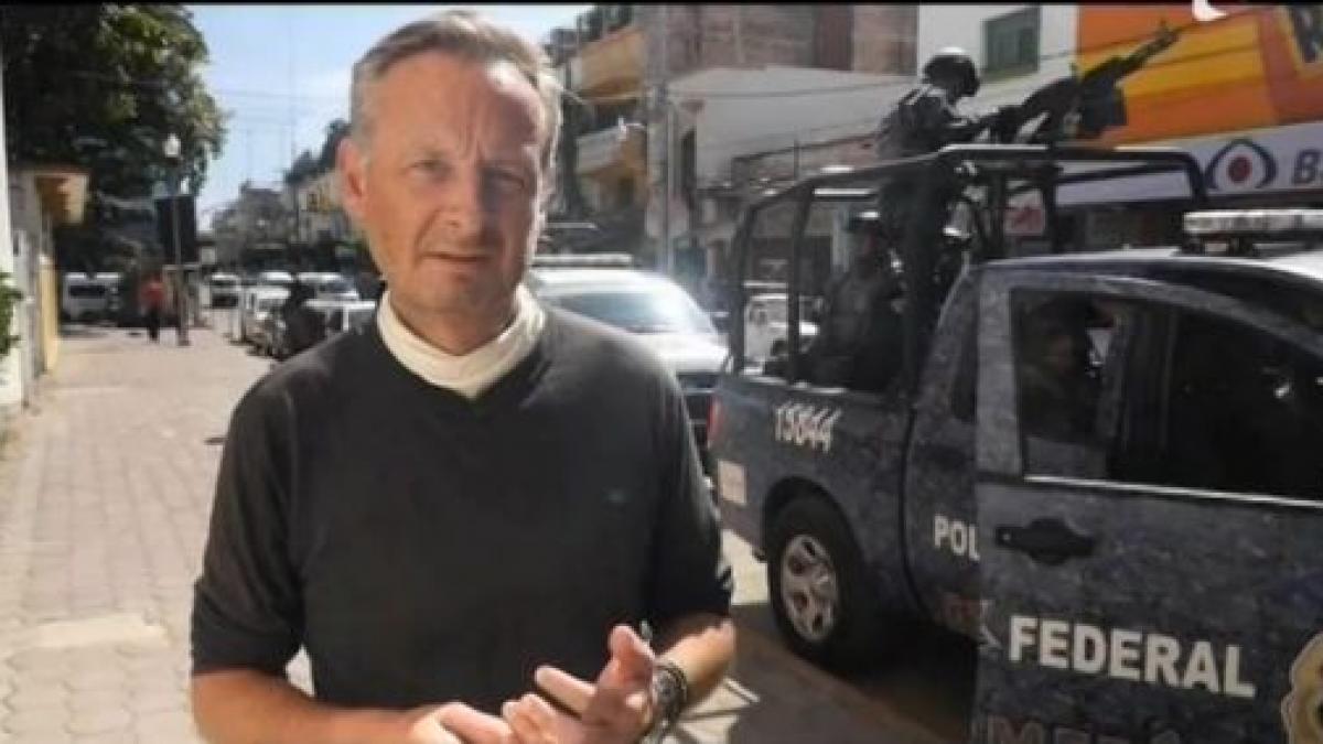 stuart ramsay sfidator si ironic dupa ce a fost acuzat ca ancheta sky news din romania este o