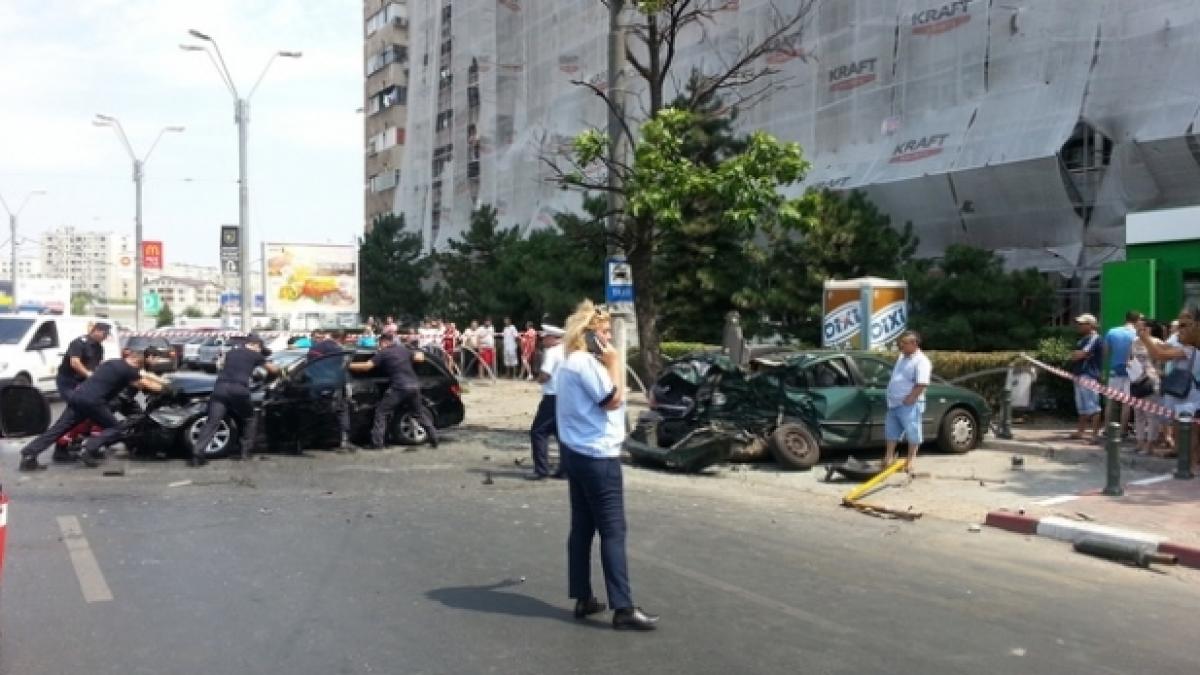accident grav in bucuresti circulatia e blocata