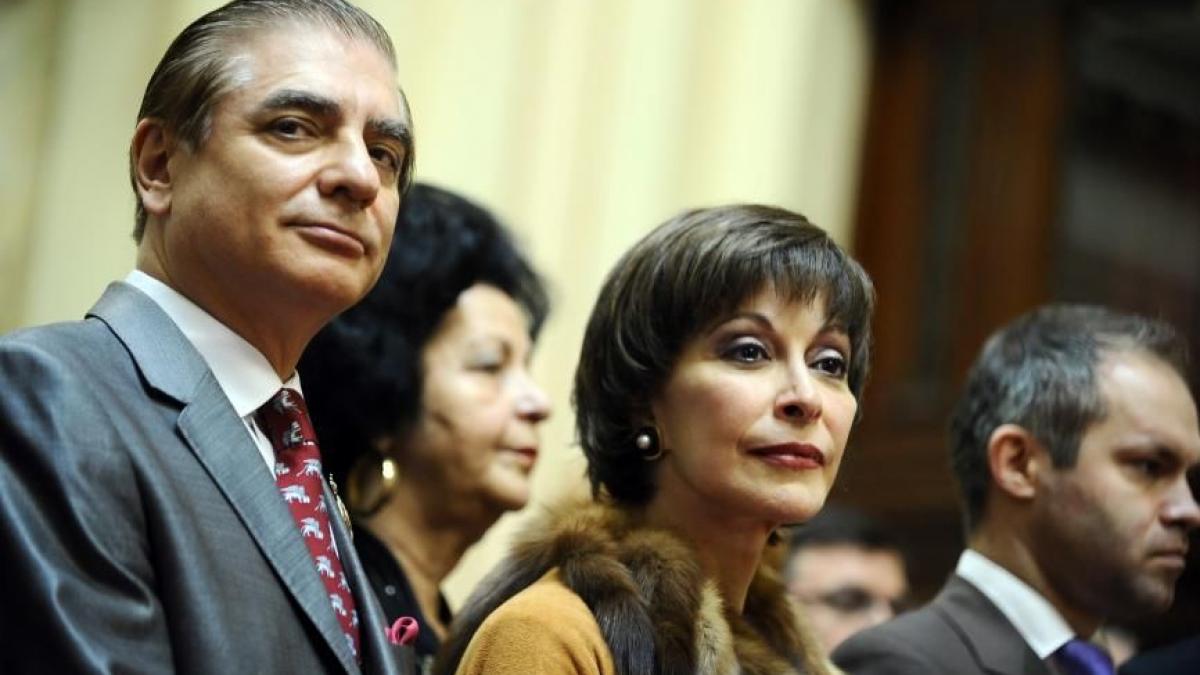 ce facea printul paul in timpul funeraliilor reginei ana