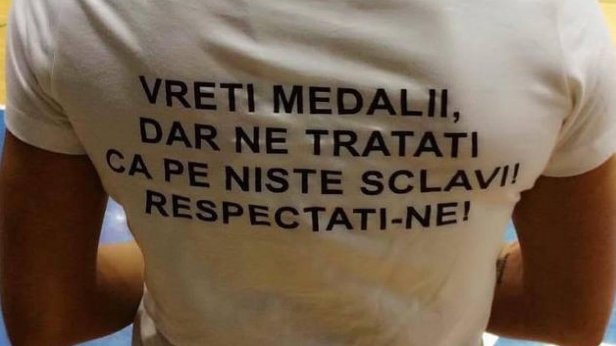 mesajul dur al unei handbaliste catre autoritati vreti medalii dar ne tratati ca pe niste sclavi