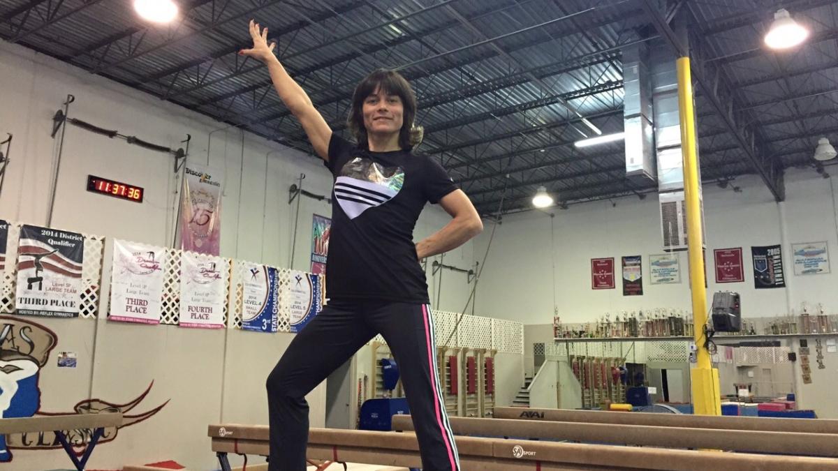 fabuloasa poveste a oksanei susovitina cea mai batrana gimnasta din lume si a salvat fiul prin