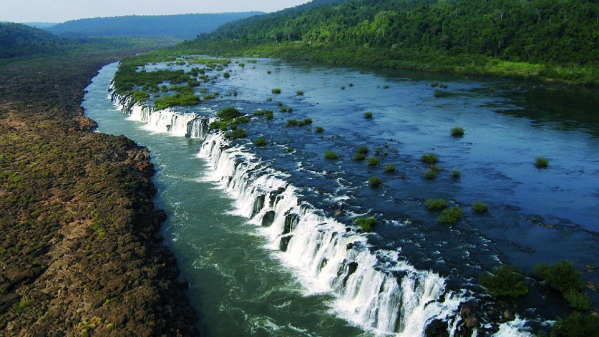 cascada care sfideaza legile naturii