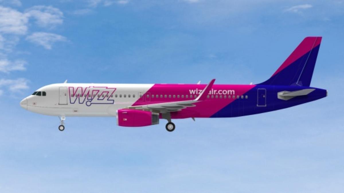 un avion wizz air care trebuia sa aterizeze la sibiu a fost redirectionat din cauza conditiilor