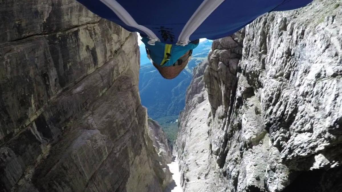 si a filmat propria moarte dupa ce a sarit de pe creasta alpilor elvetieni care au fost ultimele