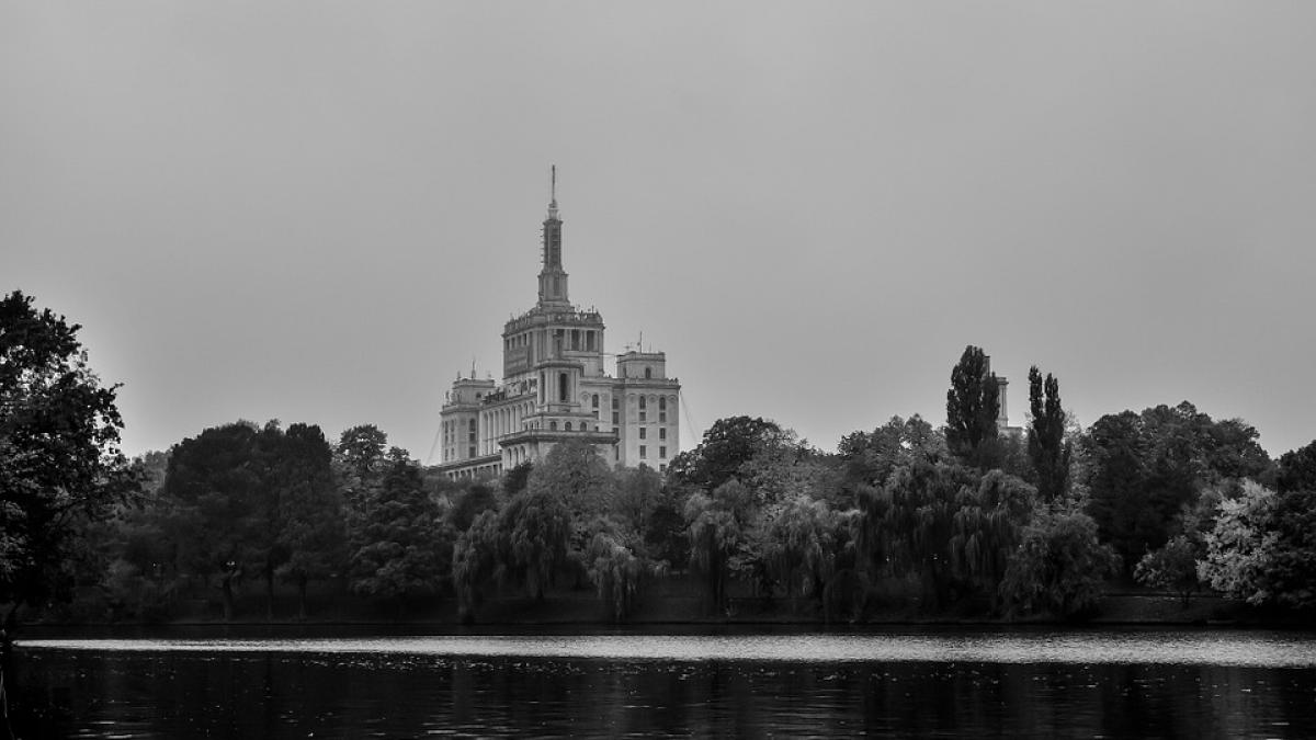 sondaj avangarde institutii lideri bucuresti