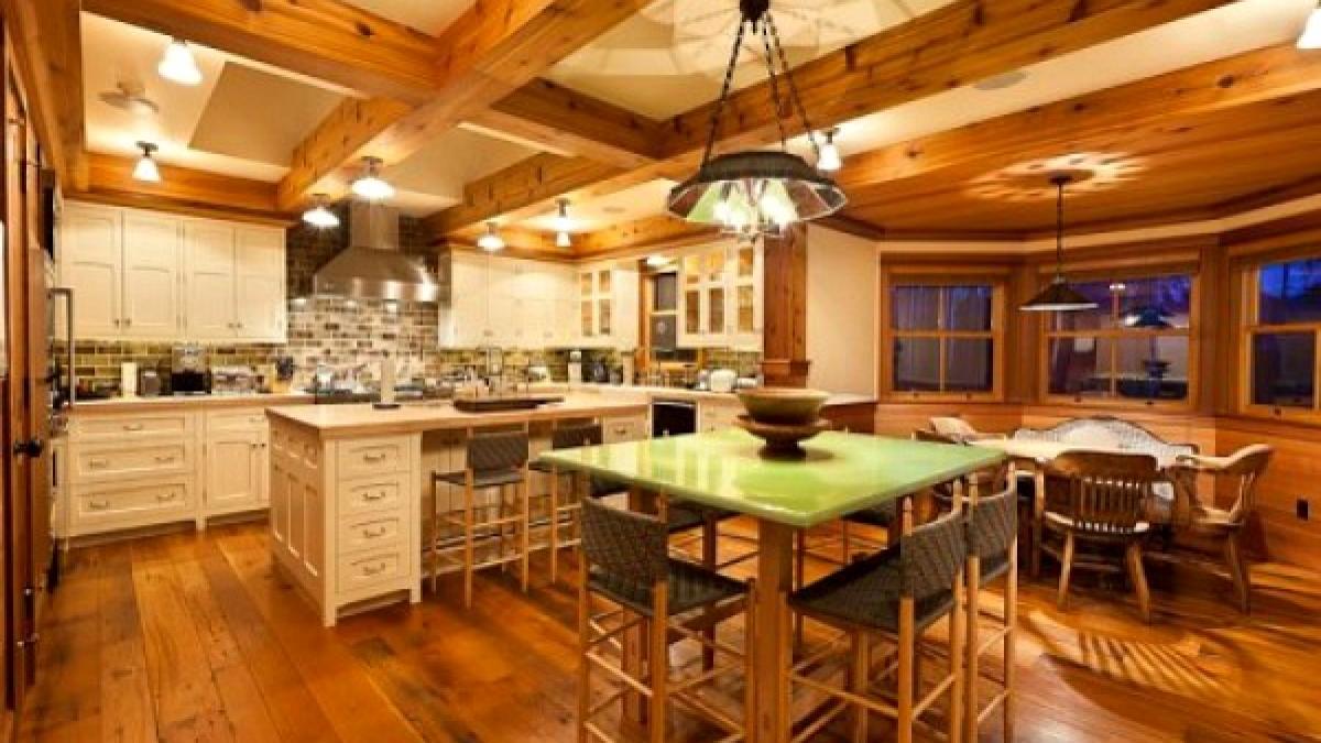 cum arata casa de 13 milioane de euro si cine este proprietar are terasa cat un parc din bucuresti