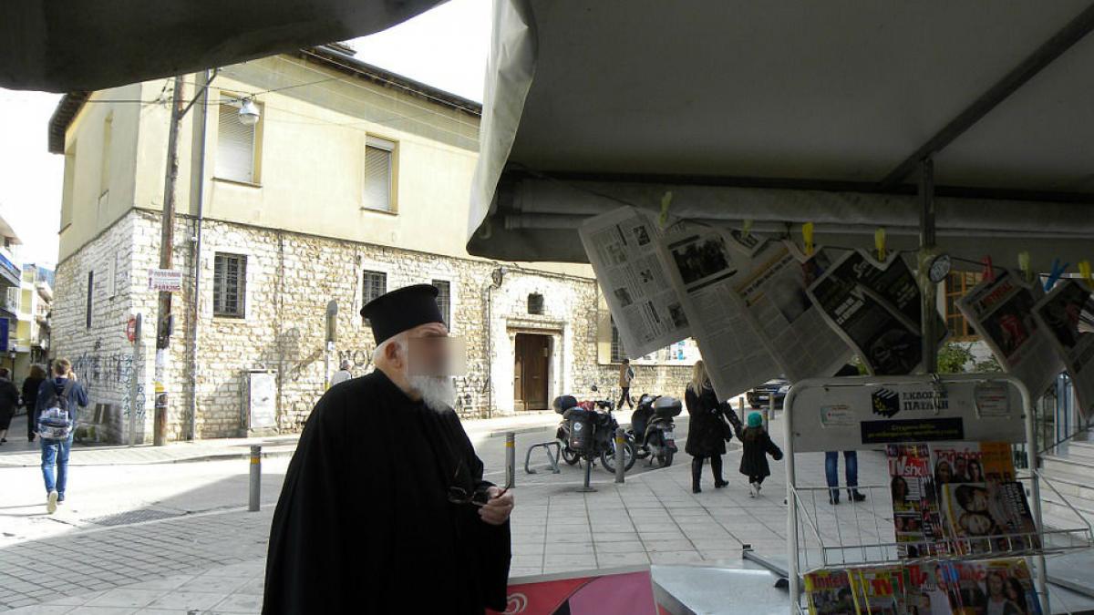 un preot a aparut pe scena unui concurs de miss cum a ajuns acolo si ce voia de fapt