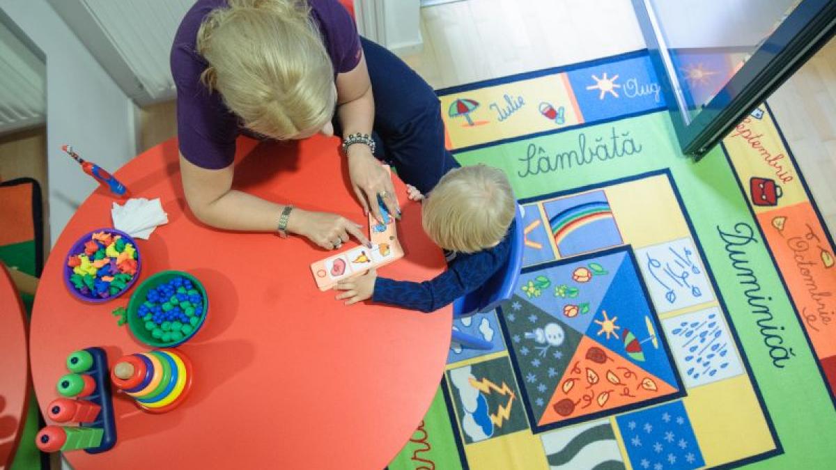 specialistii explica motivele aparitiei balbaielii ce nu ai voie sa le spui copiilor tai