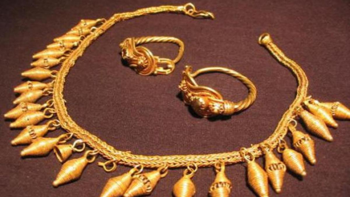 misterul celui mai pretios colier dacic descoperit in romania