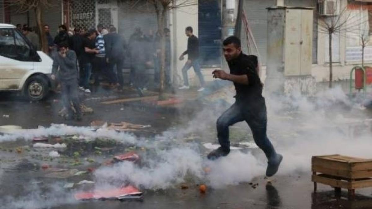 siria civili butoaie explozivi