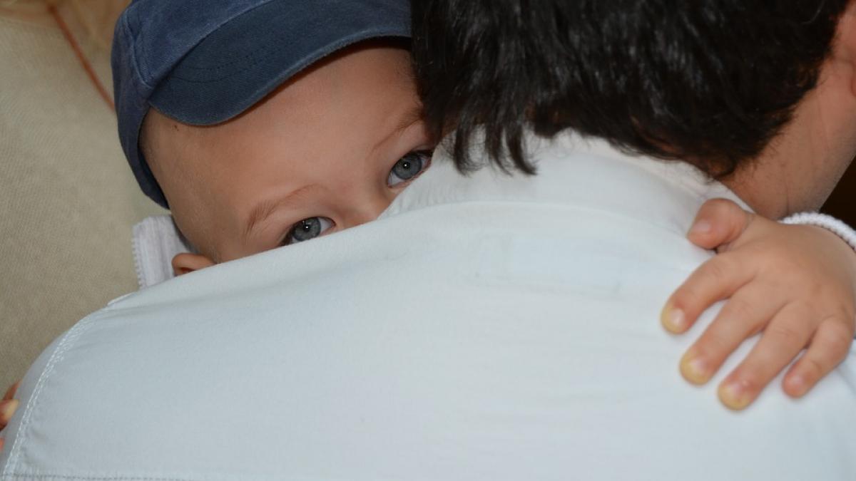 dincolo de stiri povestile a doua familii destramate in care parintii se lupta pentru custodia