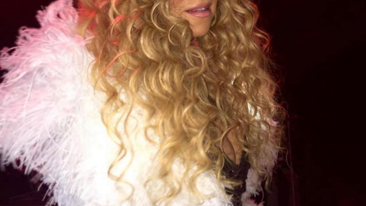 sora cantaretei mariah carey arestata pentru prostitutie