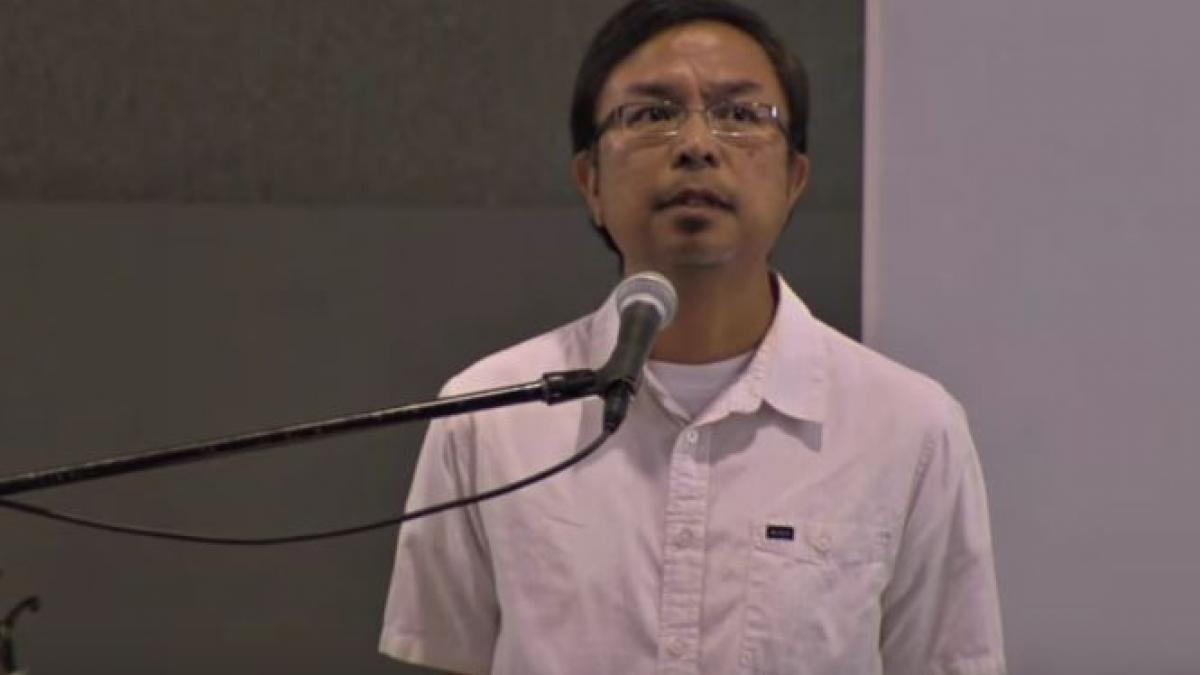 un preot a aflat ca fiul lui e homosexual ce le a spus enoriasilor