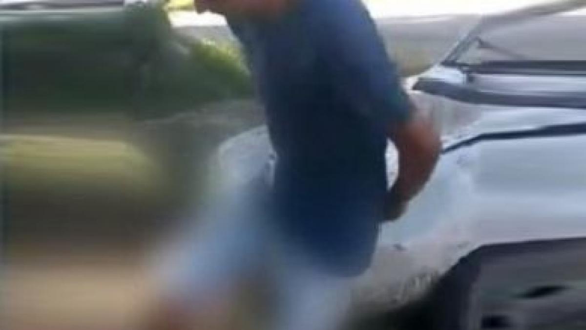 adolescentul snopit in bataie vorbeste ce a indurat de la cele doua brute