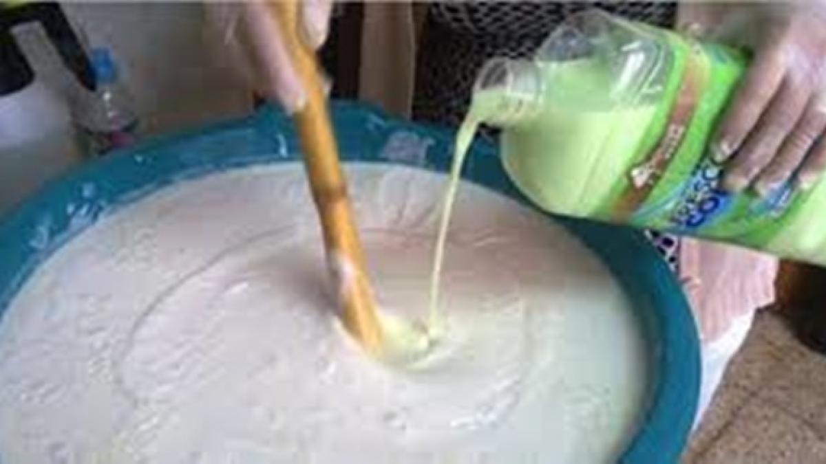 nu mai arunca banii pe balsam de rufe uite cum poti sa ti faci unul natural la tine acasa