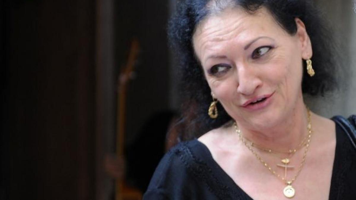 adriana bahmuteanu mesaj pentru medicul monica pop sa va spun in fata privindu va in ochi