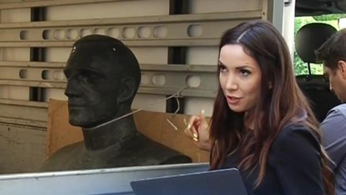 talcioc in fata casei printului paul