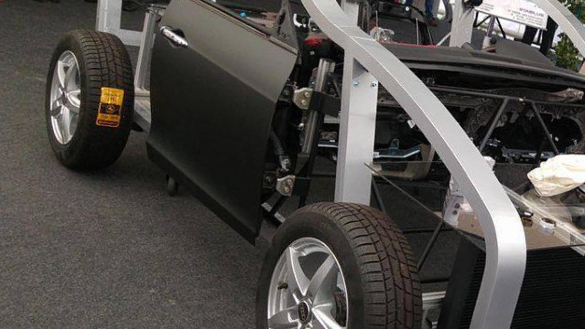 foto masina made in brasov e o demonstratie a industriei auto locale iata cum arata si ce poate face