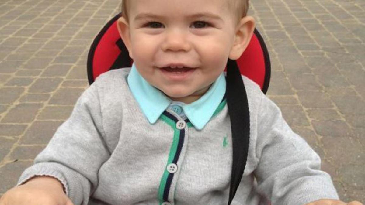 i a facut copilului o fotografie simpatica nu i ar fi trecut prin gand insa blitul i a salvat viata