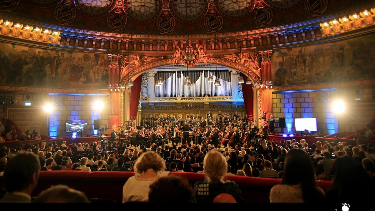 un chinez si o italianca sunt castigatorii sectiunii compozitie a concursului enescu 2016