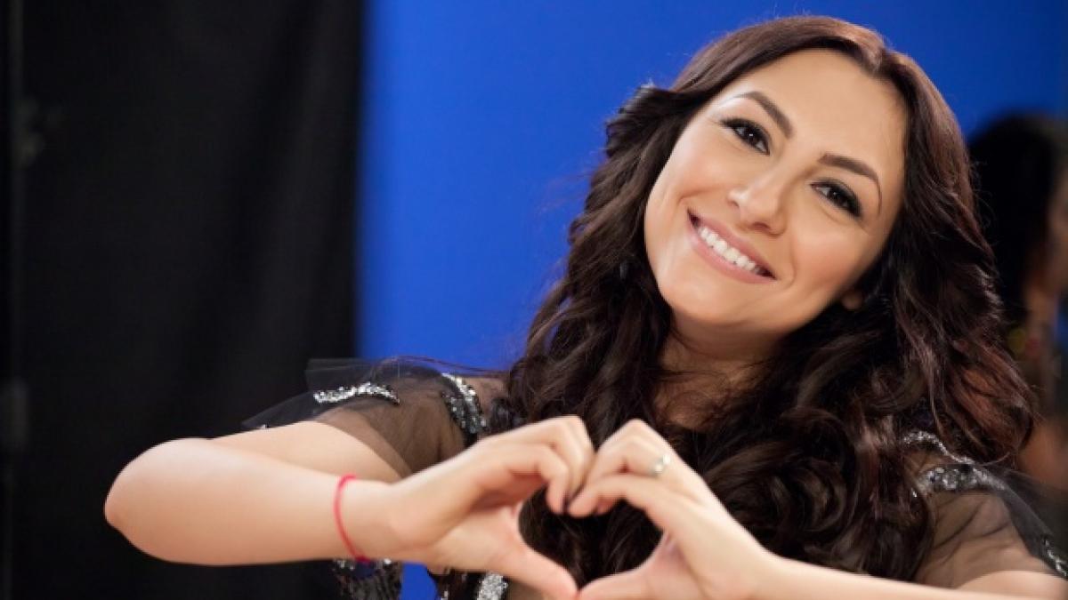 un tanar care sustine ca o iubeste pe andra a facut un gest incredibil cum a reactionat maruta