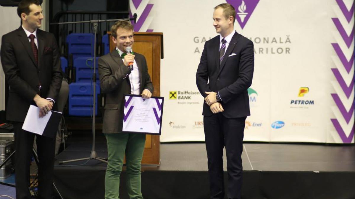 eroul zilei visinel balan voluntar pentru copiii defavorizati