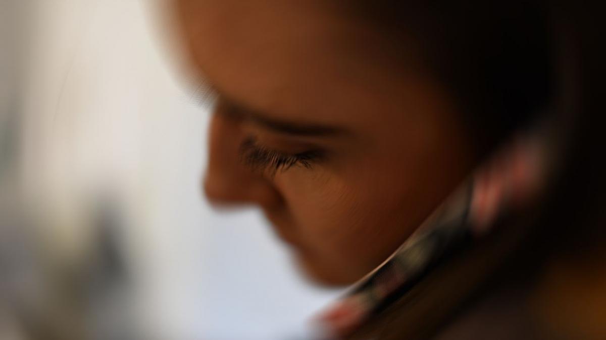 studenta la medicina injunghiata de 14 ori de fostul iubit cu ultimele puteri a sunat la 112