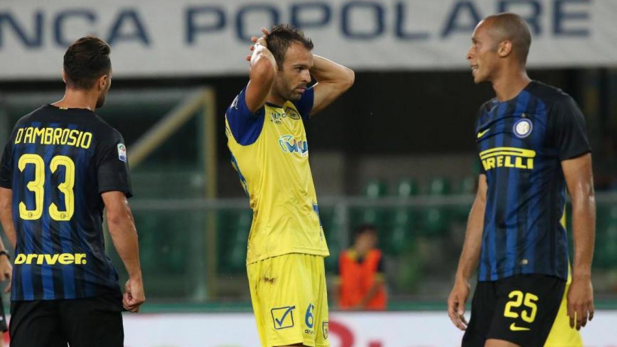 eroul de la verona cum a salvat un fotbalist o femeie din mainile logodnicului violent