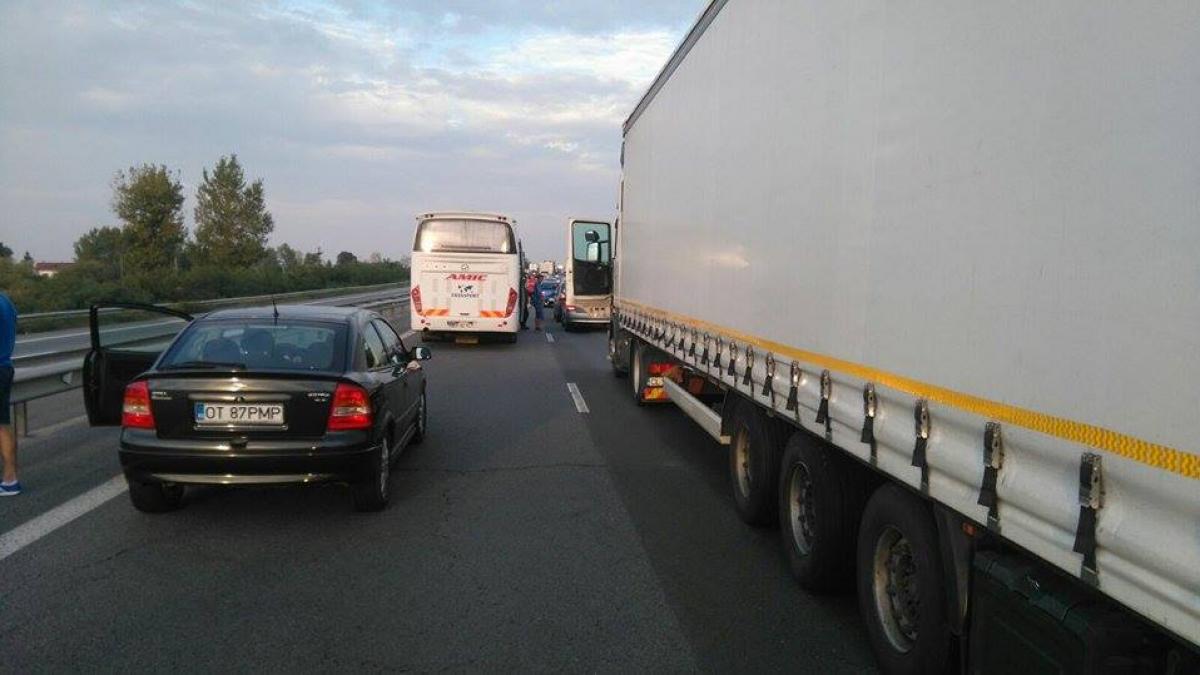 traficul pe sensul catre capitala al autostrazii a1 s a reluat