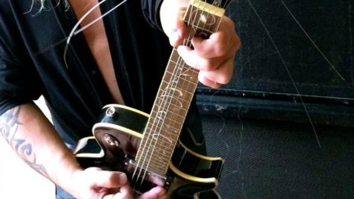 un cunoscut artist de la noi a facut infarct pe strada