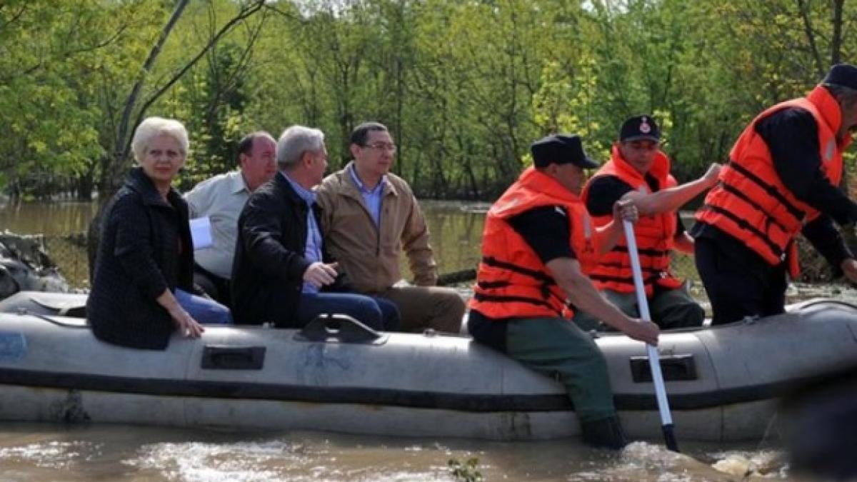 victor ponta implineste 44 de ani ce mesaj i a transmis doina pana