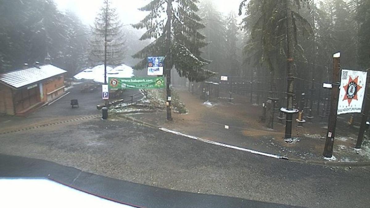 a inceput sa ninga la munte statiunea din romania care ii asteapta pe turisti cu prima ninsoare a