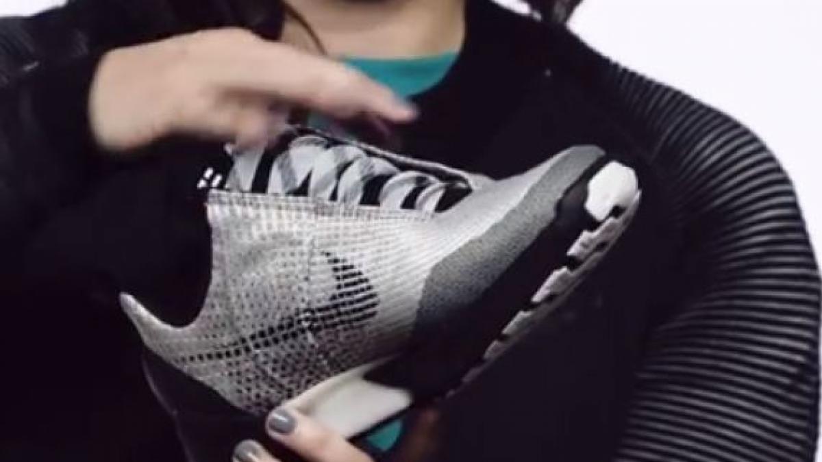 adidasi nike electronic lumina baterie