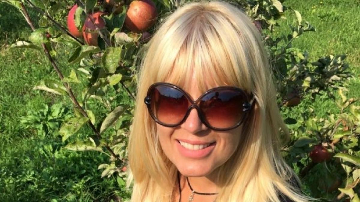elena udrea studenta teologie facultate