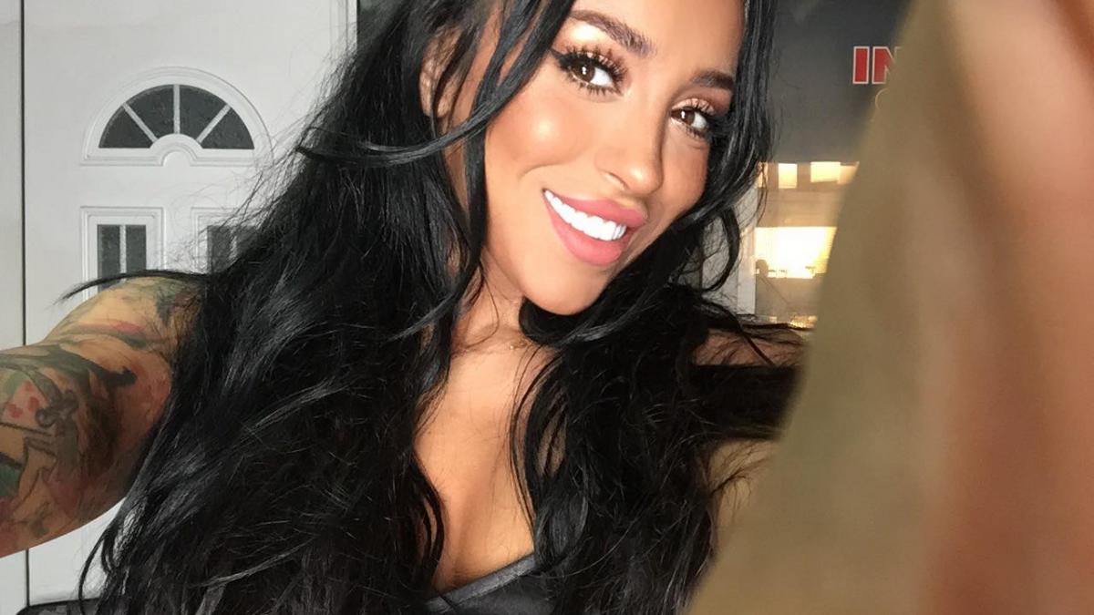 cum arata ruby complet nemachiata vedeta a avut probleme grave cu tenul