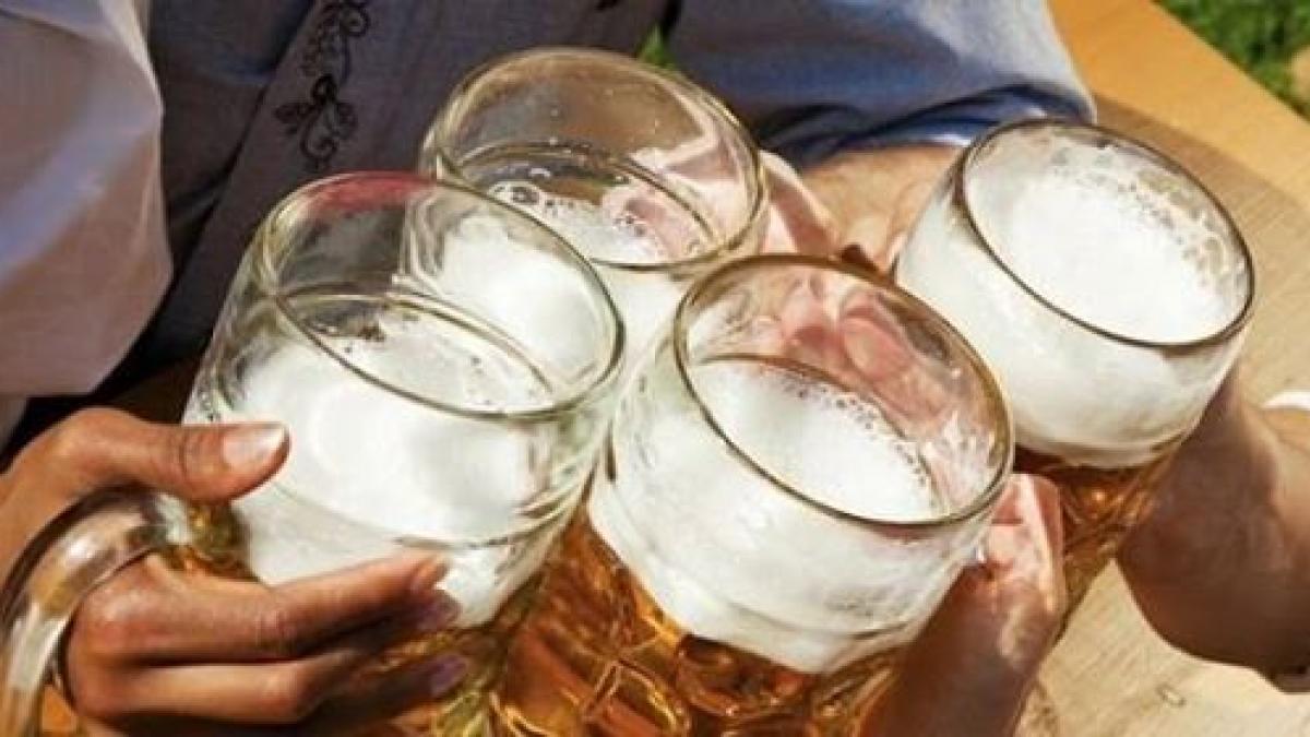 cel mai tare truc uite cum poti sa bei toata noaptea fara sa te imbeti deloc