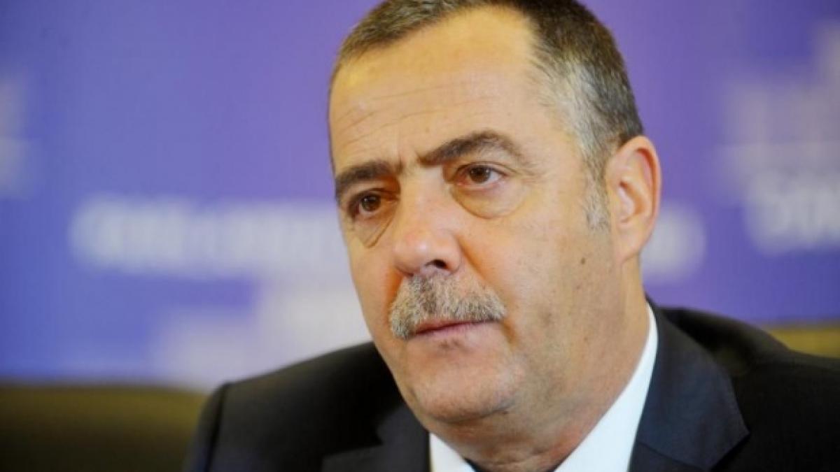 cezar preda unii care mai de care vor sa se suie pe locul lui blaga asta este o rusine